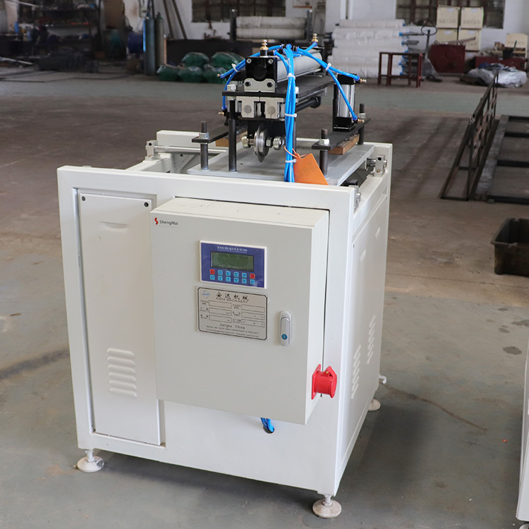 Lini produksi panel plafon UPVC
